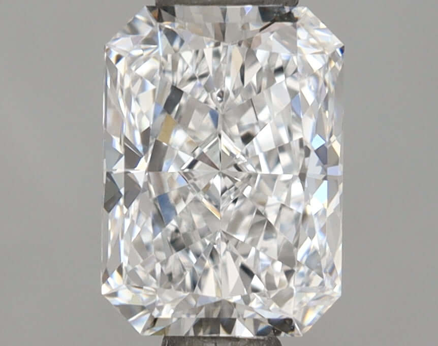 1.00 Carat D VVS2 Radiant Lab Diamond Front
