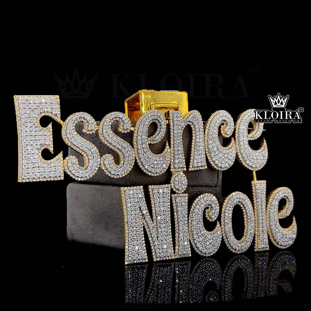 Essence of Nicole Pendant Front