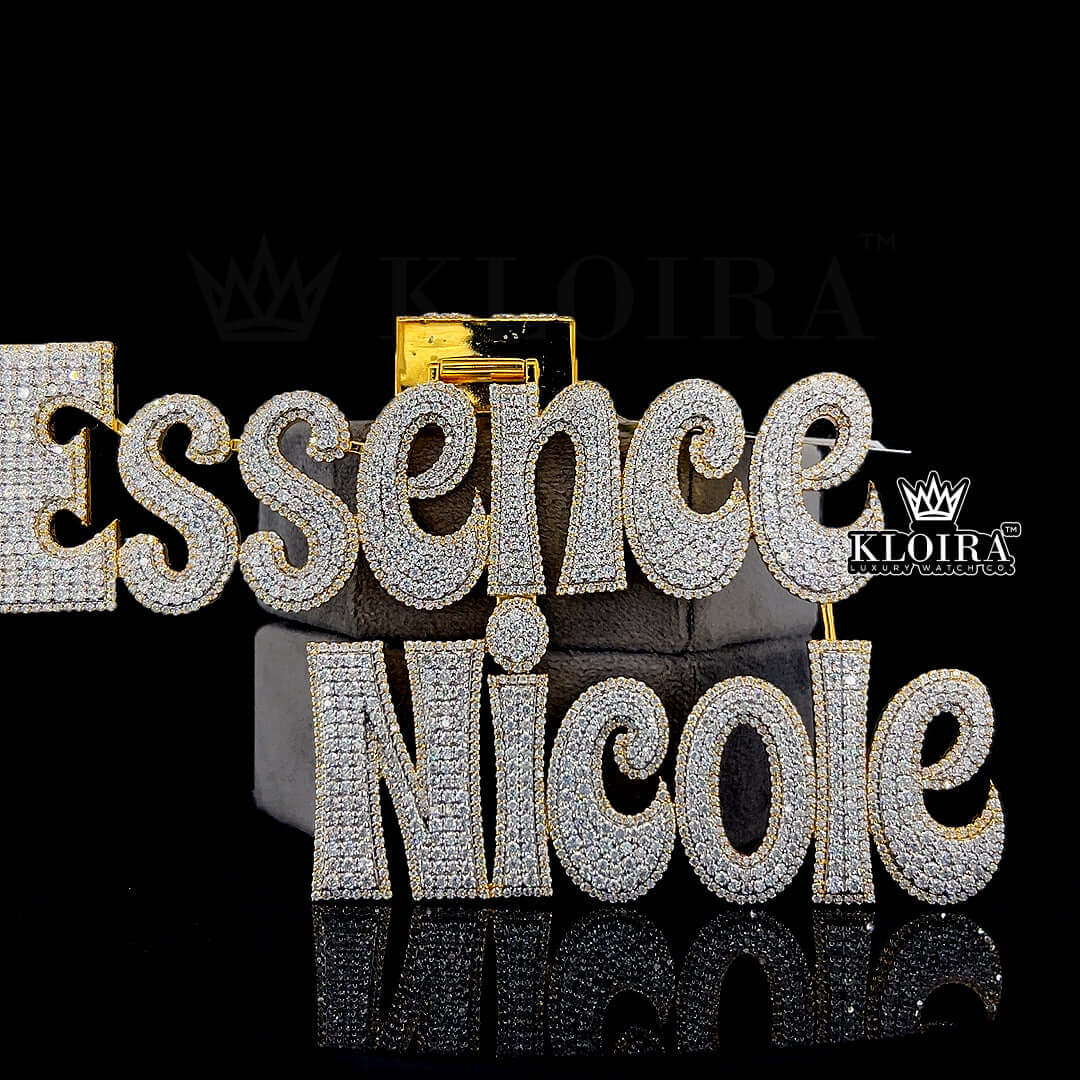 Essence of Nicole Pendant Front