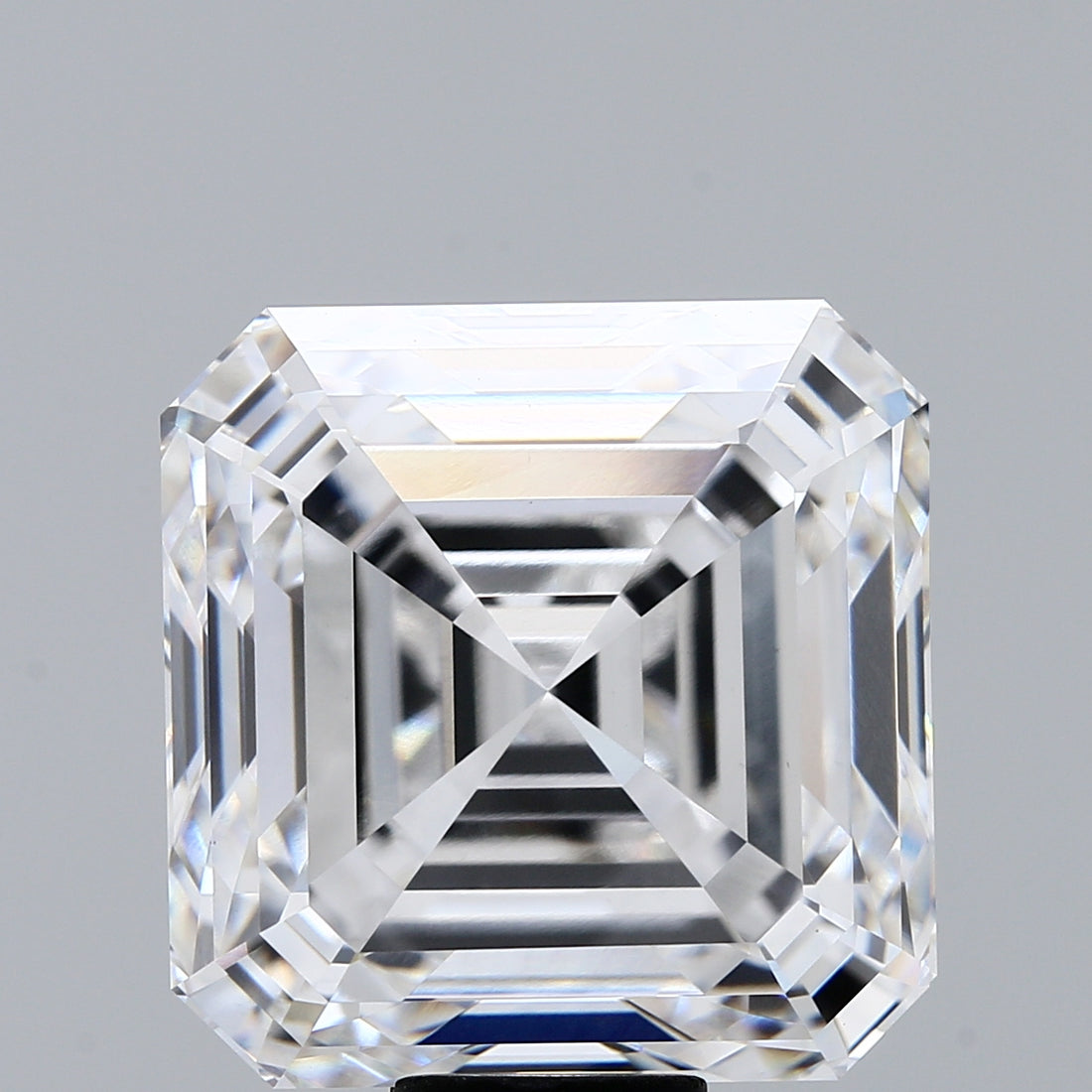 19.68 Carat E VVS2 Asscher Lab Diamond Front