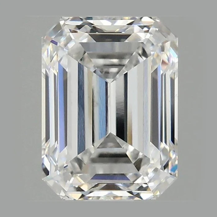 2.50 Carat E VS1 Emerald Lab Diamond Front