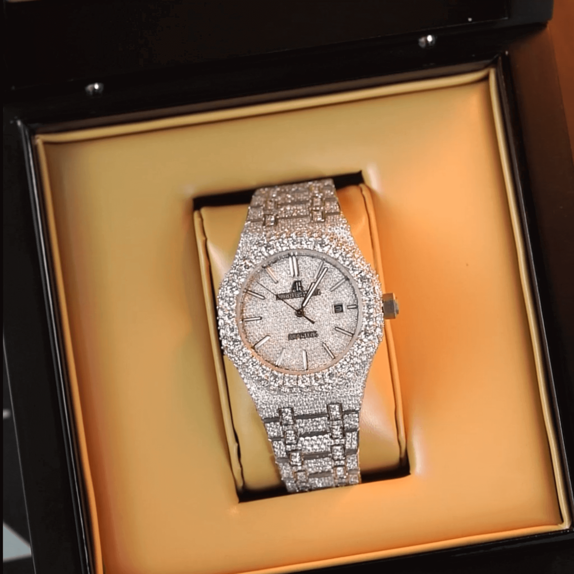 Artistic watch video