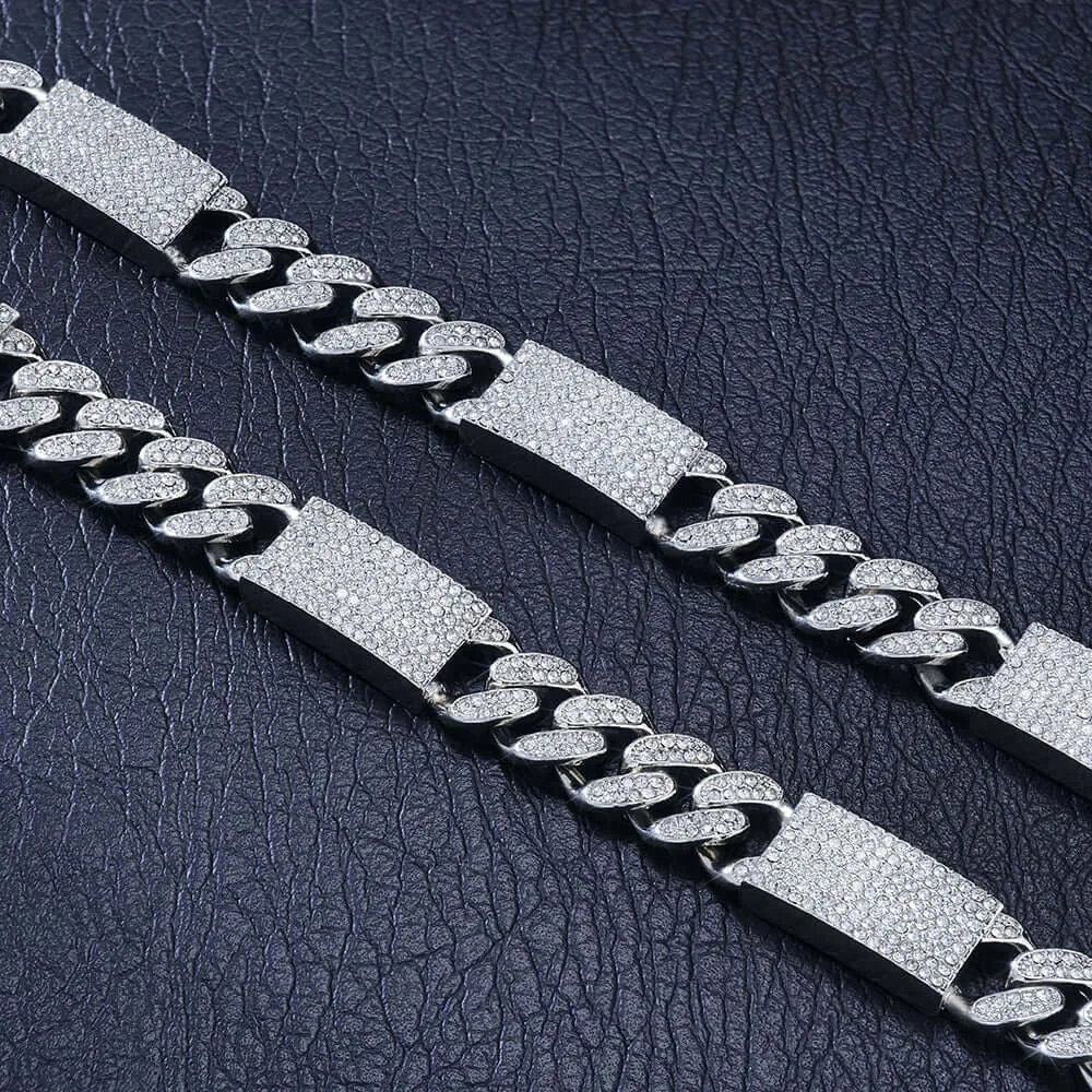 12mm Round Moissanite Cuban Link Chain Frozelle in 14K White Gold Closeup Middle View