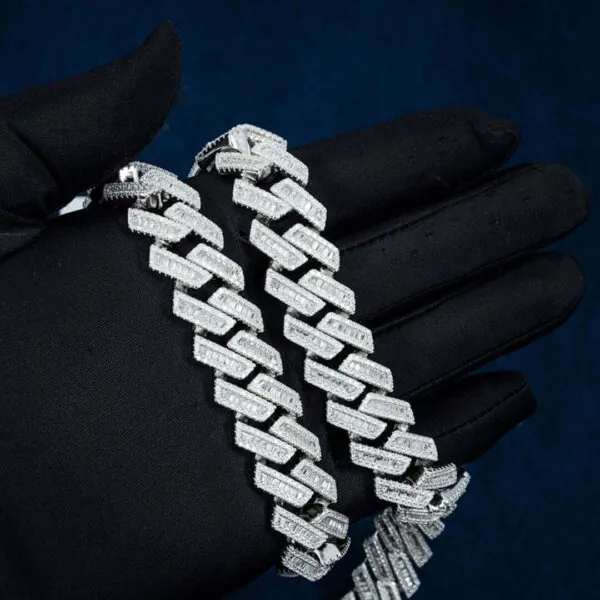 18mm Round Moissanite Cuban Link Chain ShineWeave in 14K White Gold Closeup Half Chain