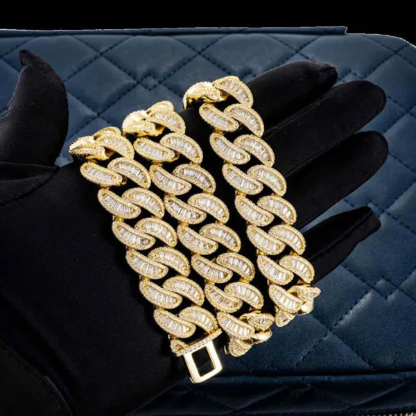 Closeup View of 20mm Round Moissanite Cuban Link Chain Lux Weave in 14K Yellow Gold