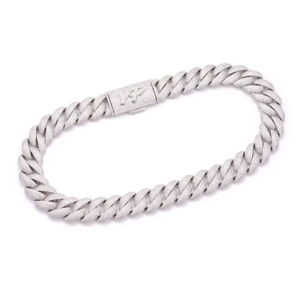 22mm Round Moissanite Cuban Link Chain GoldTwist in 14K White Gold Closeup Front