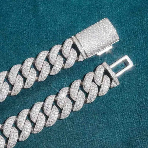 23mm Round Moissanite Cuban Link Chain Glacierlink in 14K White Gold Clasp