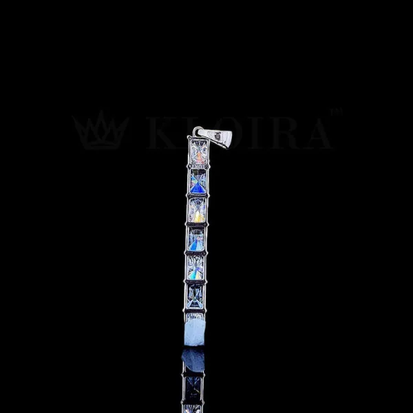 Radiant Stacks Pendant - C E F C D F A Bb