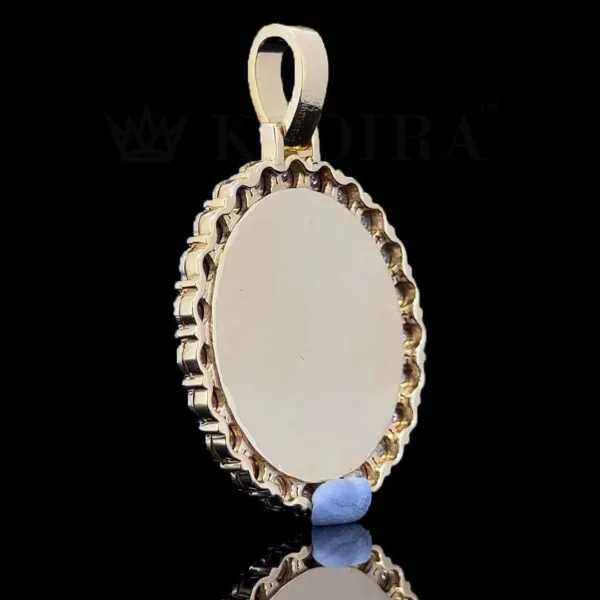 Royal Photo Circle Pendant - Ec D A F B Ed Cd