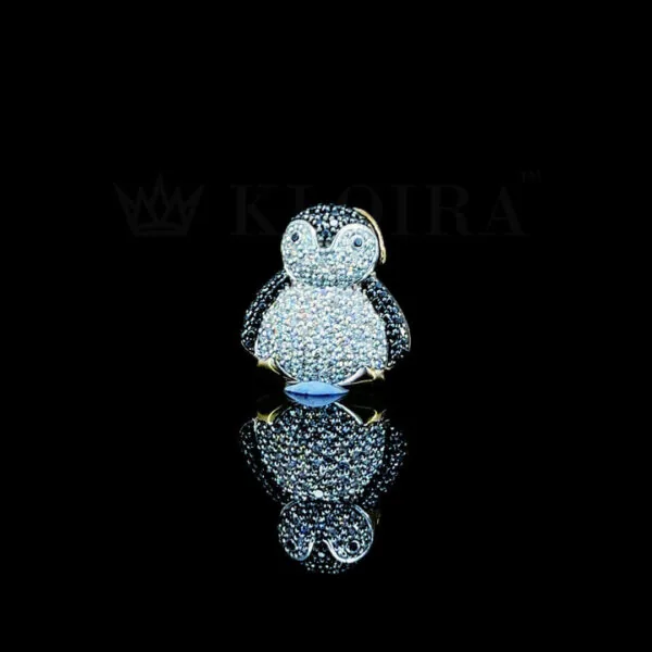Snowy Penguin Pendant - C Aaf C F B Ac E Fc Ee