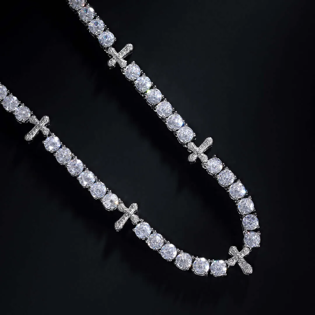 5mm Round Moissanite Tennis Chain Crosslink in 14K White Gold Closeup Chain View
