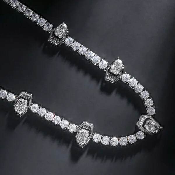 5mm Round Moissanite Tennis Chain Gripstone in 14K White Gold Closeup Middle View