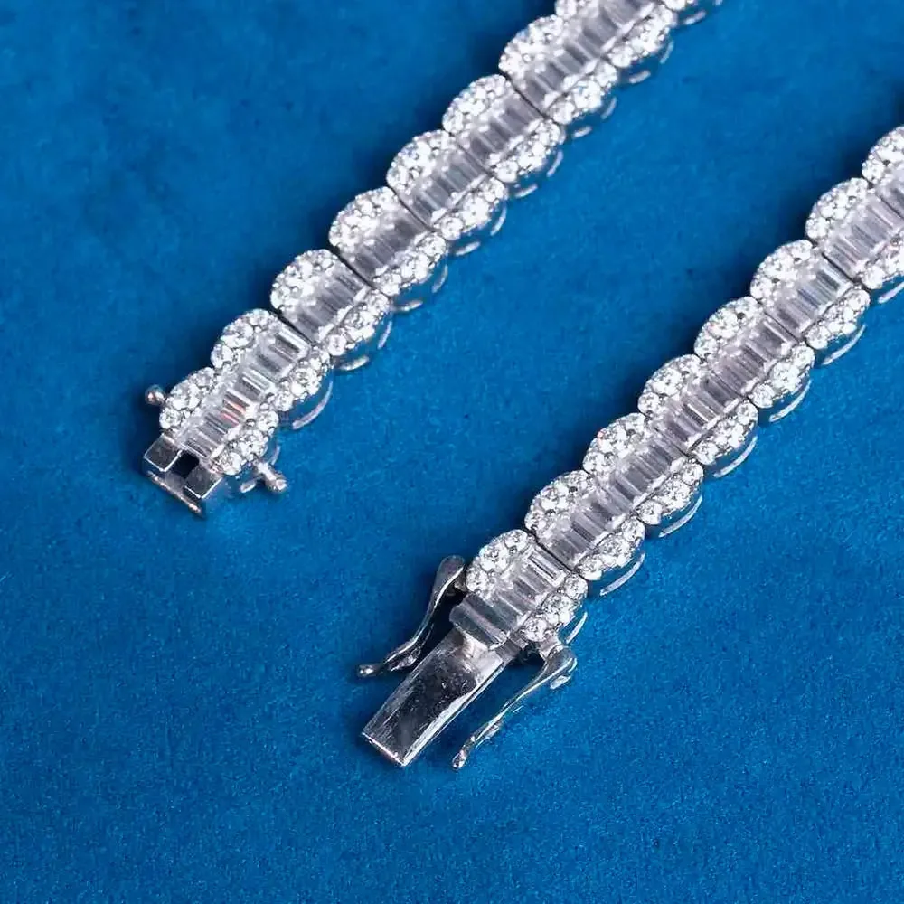 7mm Round Moissanite Tennis Chain EclatLink in 14K White Gold Closeup Clasp