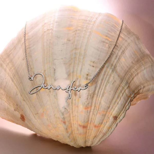 Custom Name Pendant Necklace in 14K Gold