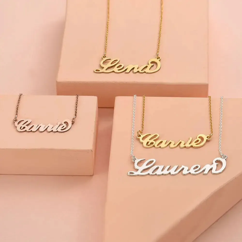 Customize Chic Nameplate Pendant Necklace in 14K Gold