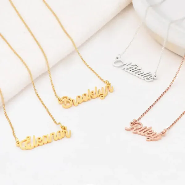 Customize Glamour Name Pendant in 14K Gold