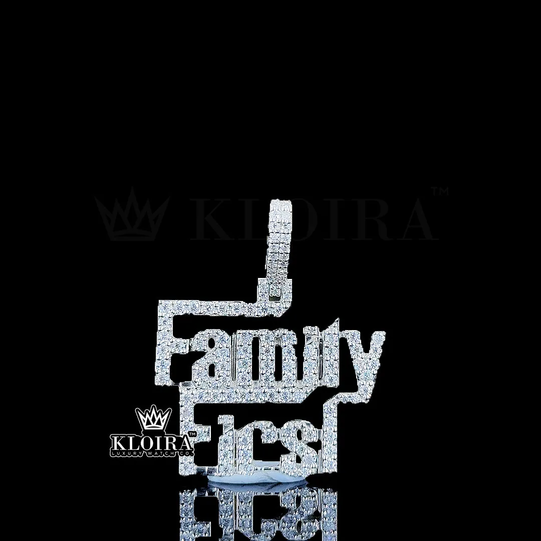 Family Ties Bond Pendant Closeup Front