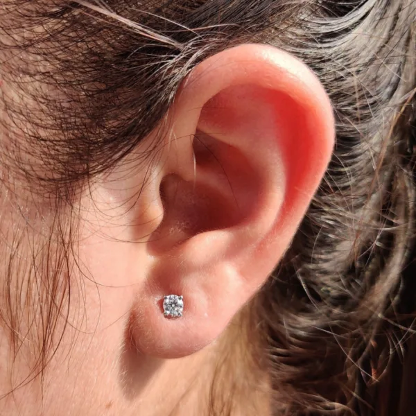 Moissanite Stud Earrings - Moissanite Stud Earrings