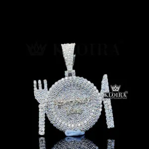 Plate Crown Jewel Pendant